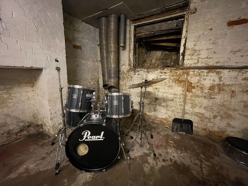 Picture of TAP Creative sound studio before renovation work
