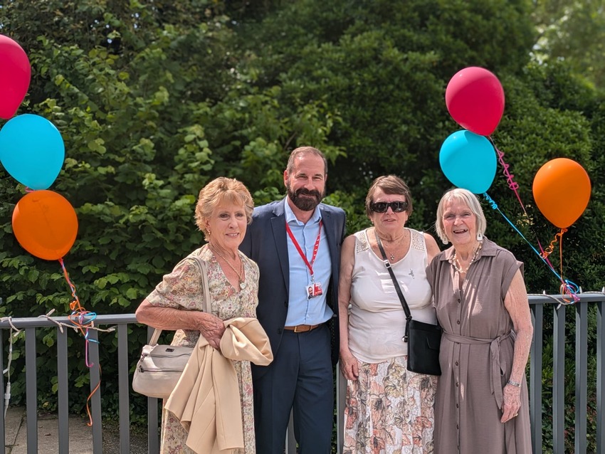 Alan DCEO And Three Longstanding Tenant Volunteers